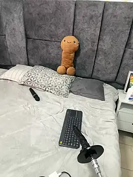 Cristal_Velle - Huge dildo + ass bounce