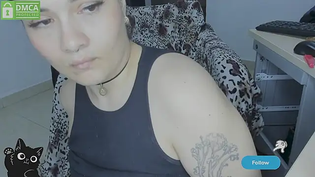 Sofialacolombiana - Fuck my fat pussy guy!