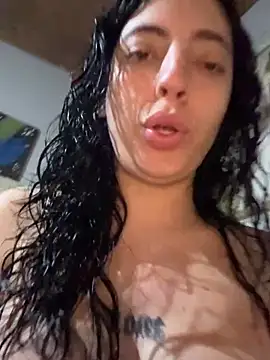 Flora-latin-girl - Orgasmo