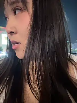 Doreennn - 现场脱掉吊带裙