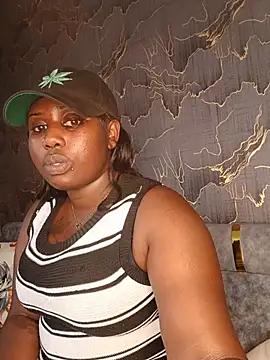 Queenmillan - CELEBRATE MY BIRTHDAY 20th