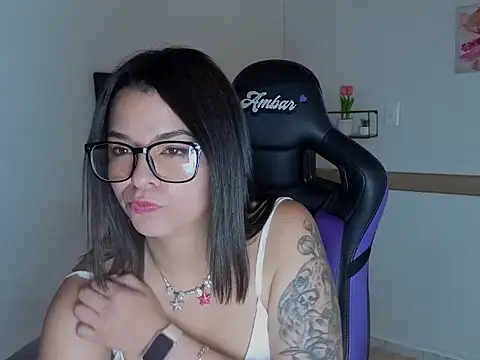 Mia_lemarc - Cameltoe