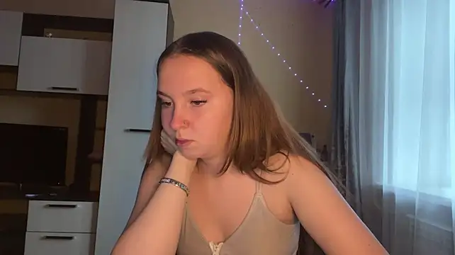 HelaineGlendenning - show my ass into the cam