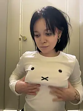 MietteDream - Open big boobs&keep f 30sec in labrary