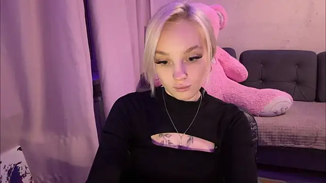 Amirarerrette - cute wink <3