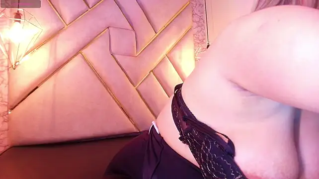 Tiffanyy_mendez - Boobs close up y moan