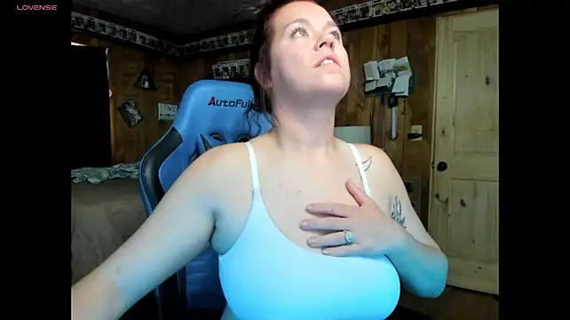 Ourlittesecret2269 - Make me use my toy ;)