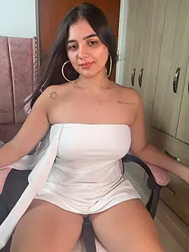 Estrella22 - bounce tits