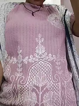 Noorkhatoon - Dildo ride in pusssy