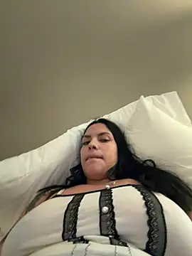 Naughty_Bianca - Play naked 🔥
