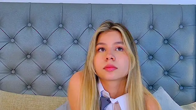 AllysonRoseX - striptease