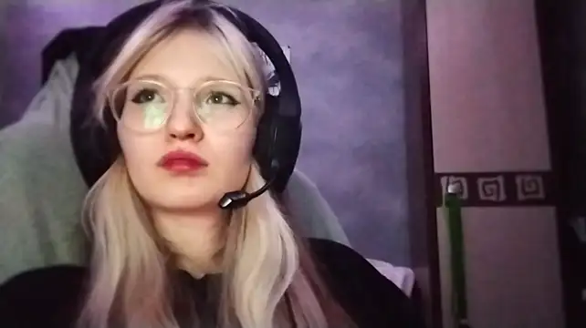 Eliseida - Bite fingers