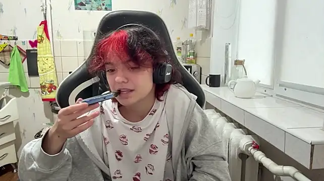 Kirin_Lin - Show my panties