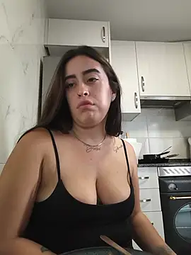 MissNyraSecret - Tits out in public in store