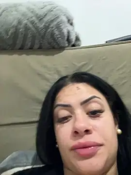 Belababyy - Peladinha se masturbando