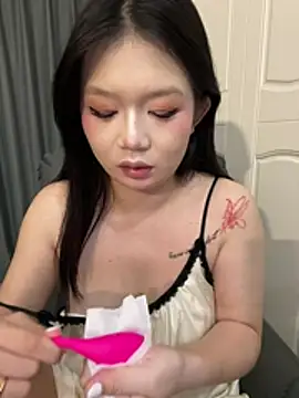 Shuyuanli445 - 户外坐脸视角无內⋯