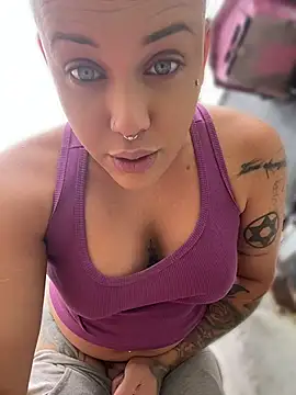 Alicetgirlbr - CUM SHOW