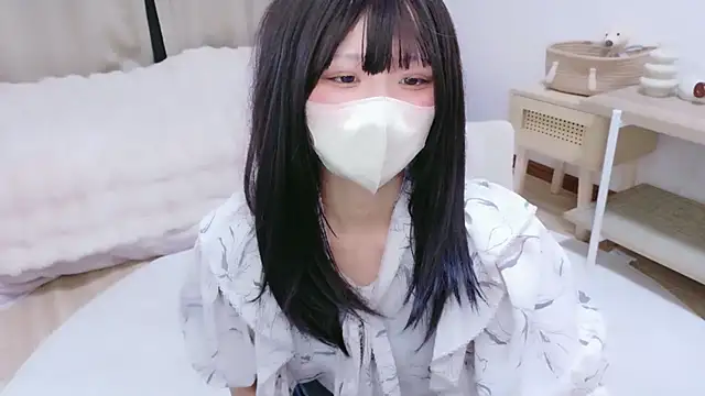 Ru_ruru - ブラ抜き♡乳首見えるかな///