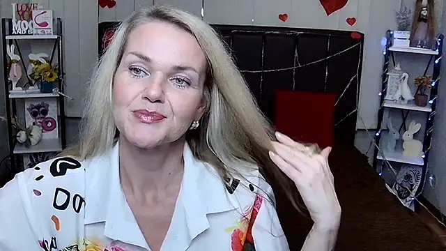 PenelopaMurMiay - Make me wet for you.