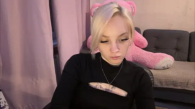 Amirarerrette - cute wink <3