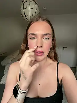 LorenaRosee - go Doggy and Twerk🍑