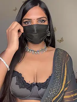 Lovely_Babiee - Ice on nippels