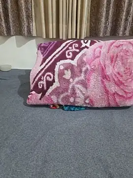 Queen_Taniyaa77 - Dildo fuck pussy
