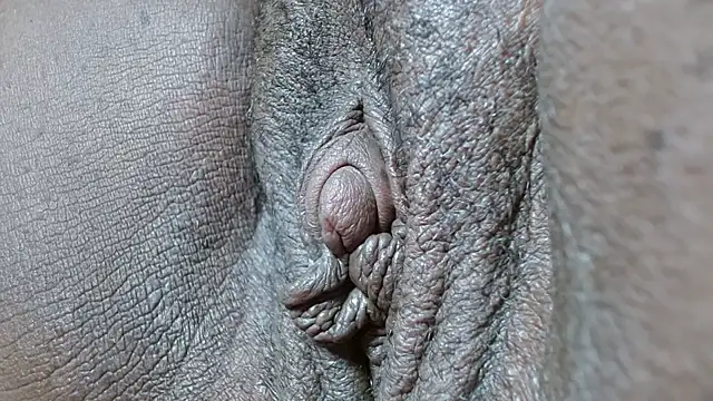Morenahott1