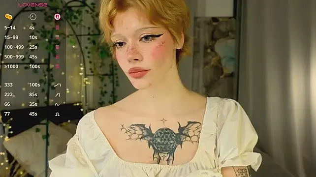 Boobsybootie - FLASH NIPPLES