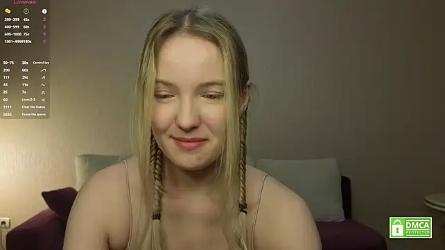 HongTomczak - tease u a little