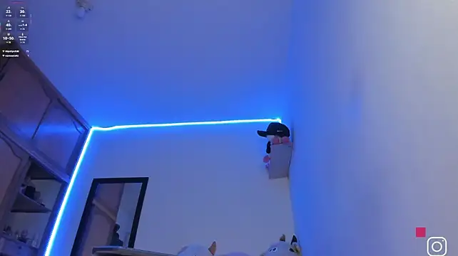 Lee_Ash - all naked for youuu