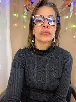 Goddess-Love- - AMAZING DEEPTHROAT + HANDJOB