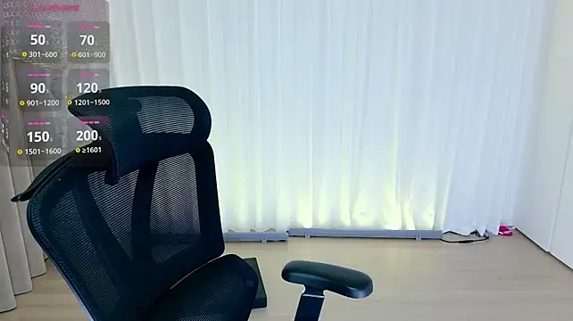 Suki-999 - 白富美家中破产下海、肥乳粉穴,反差拉满,全裸吸奶器双洞齐塞 国王控制5分钟