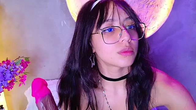 Abril_collinz - ⭐ GO TOPLESS ⭐