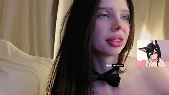 Jessie_Johns - boob squeeze