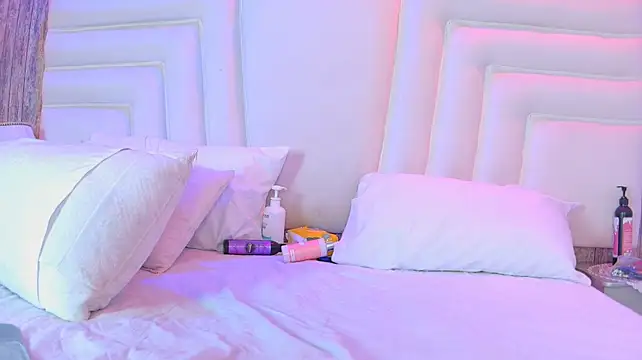 AmeliaRose - Fantastic Clit Play
