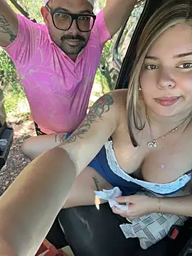 BARBIEsexyCOUPLE - Naked outside 💗bj😈