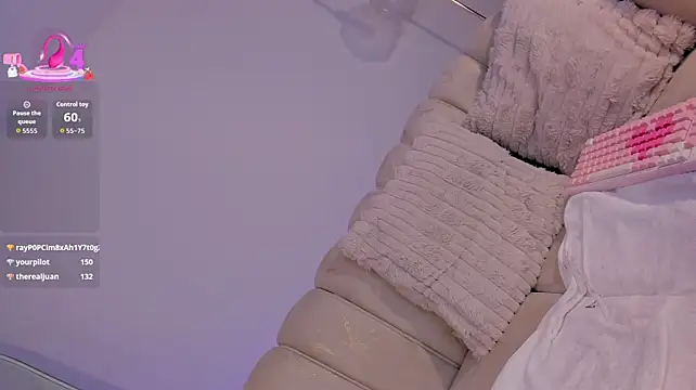 MadelineFox - Ride big torso 😈