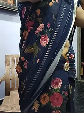 Lucky_baby26 - Boobs on oil