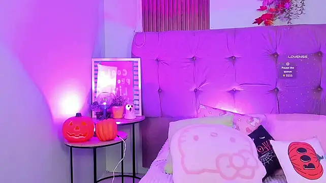 Lilyy_evanss - Teasing my bobs
