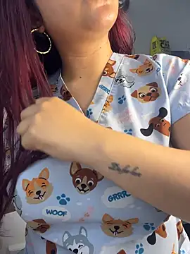 Nahomy_benet