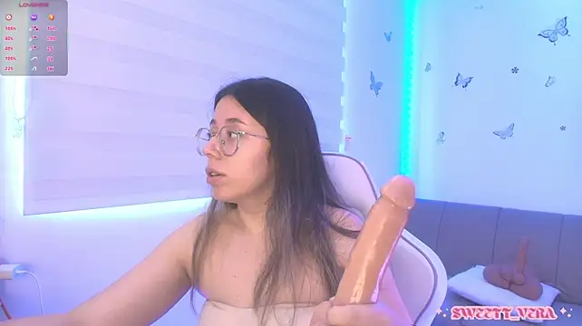 Sweettvera - Handjob for u cock with saliva