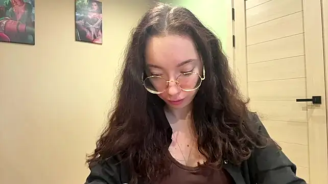 KarryRosamond - ill tease u with my beautiful ass ♥
