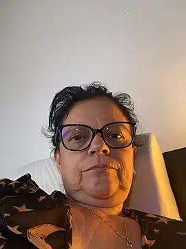 Sharongirl07 - Big squir and Finger