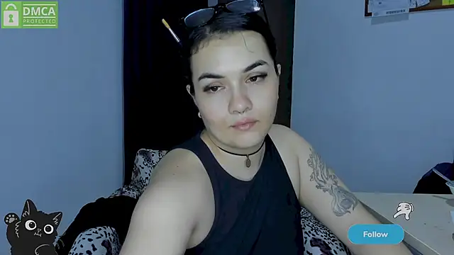 Sofialacolombiana - Fuck my fat pussy guy!