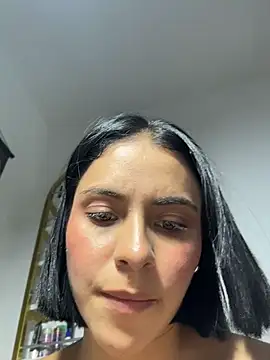 Loren_saenzz - I'm going to masturbate in my living roo