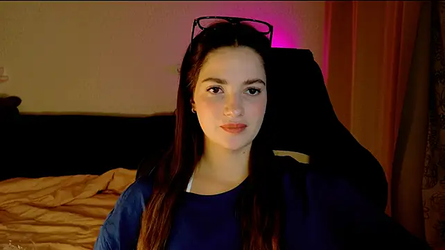 KiraVair - I'll play your favorite song