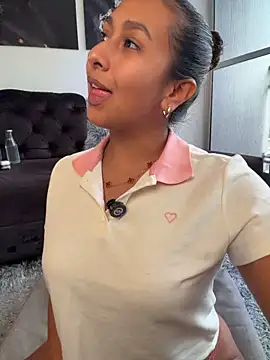 AmelyaMann - SHOW TITS + PLAY NIPPLES 🍒🍒🍒