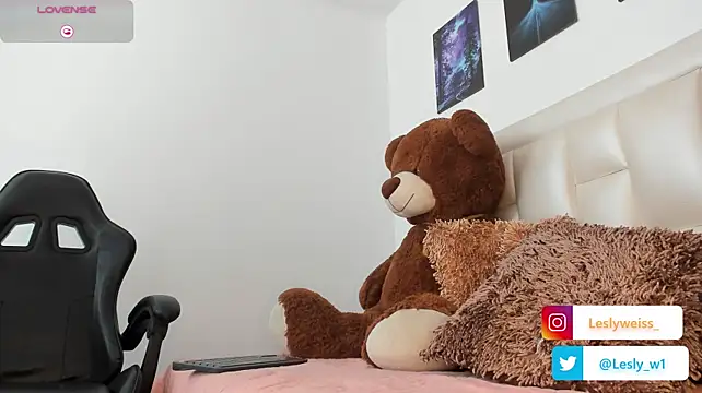 Lesly1w - Make me cream Papi