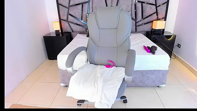JeinnoveMontenegr0 - DILDO PUSSY